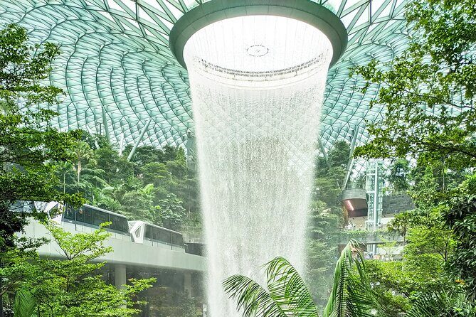 Changi Airport (SIN) Private Transfer to Singapore City/Hotels - A Detailed Look at the Changi Airport Private Transfer Experience