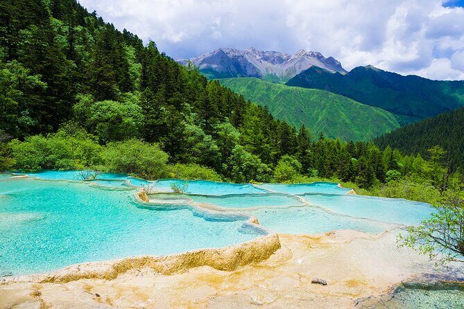 Chengdu Side Trip to Fairy Jiuzhaigou - What Makes This Tour Stand Out?