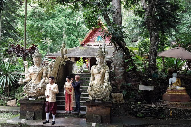 Chiang Mai Elephant Sanctuary and Temples Tour in Spanish - The Practicalities