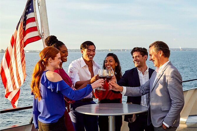 Chicago Fireworks Premier Plus Dinner Cruise on the Chicago River - Authentic Insights from Reviewers