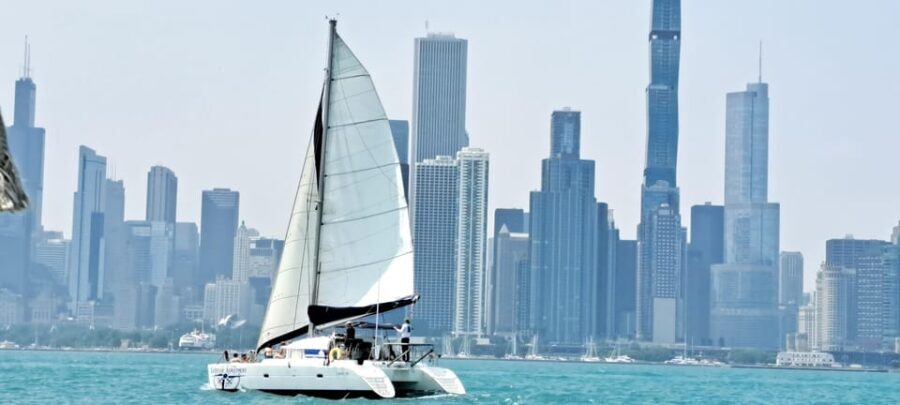 Chicago: Private Catamaran Sailing for up to 12 people - Who Will Love This Experience?