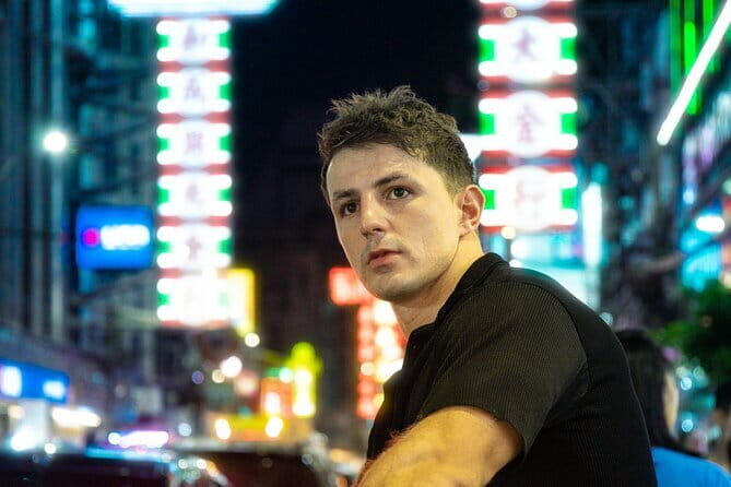 Chinatown (Yaowarat Road) Neon Photoshoot - Authentic Reviews and What They Reveal