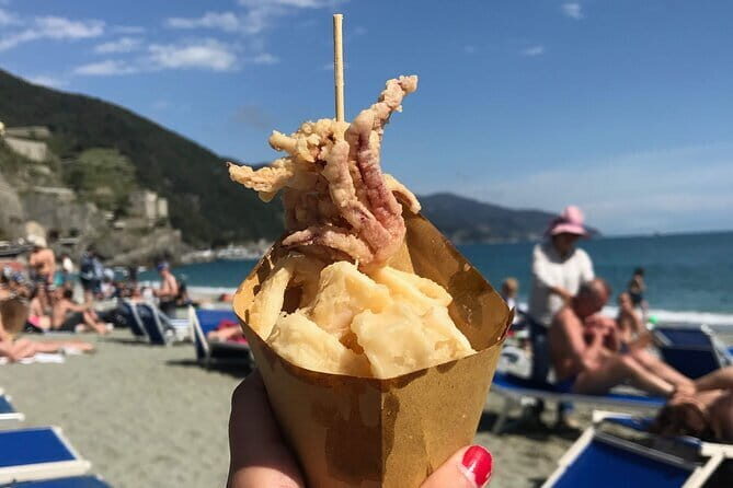 Cinque Terre Day Trips From Florence Sunshine and Discovery - Food and Drink: Tastes of Cinque Terre