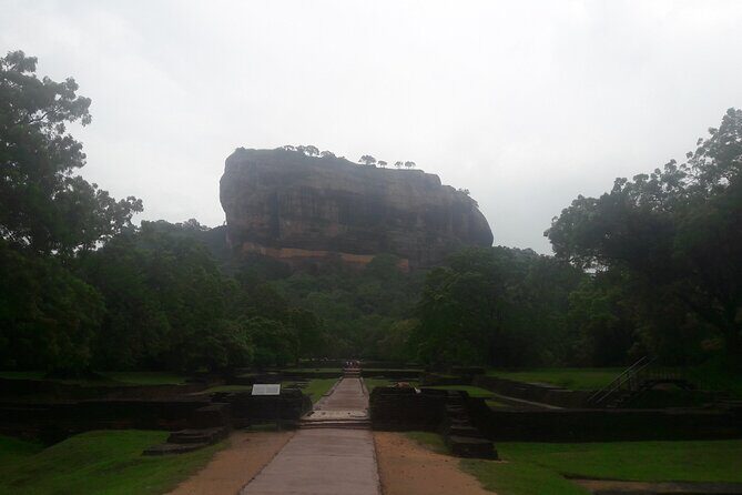 Colombo To Polonnaruwa,Dambulla,Sigiriya & Kandy 3 Day Tour - Authentic Experiences and Review Insights