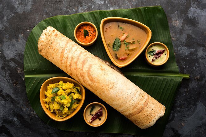 Connaught Place Tour Including Janpath Market and a Dosa at Saravana Bhavan - What the Tour Includes and Its Value