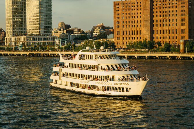 Cornucopia Princess 4th of July New York Fireworks Party Cruise - What Travelers Can Expect
