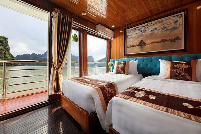 CozyBay Boutique 2D1N Kayak, Swiming ,Titop, Cave, Expressway way - Who Is This Tour Best For?