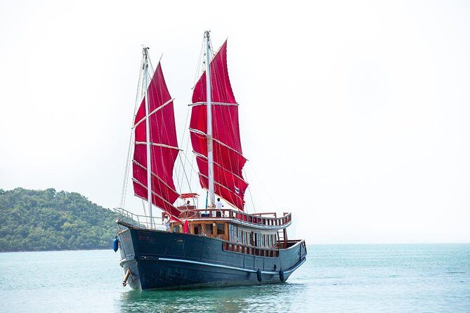 Day Cruise 10h to Angthong Marine Park on luxury boat / incl. breakfast & lunch - FAQ