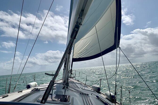 Day Sailing Adventure in the Florida Marine Sanctuary - A Deep Dive into the Sailing Experience
