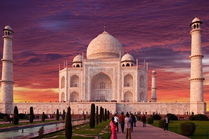 Day tour of Taj Mahal from New Delhi : Private tour - Exploring the Itinerary in Detail