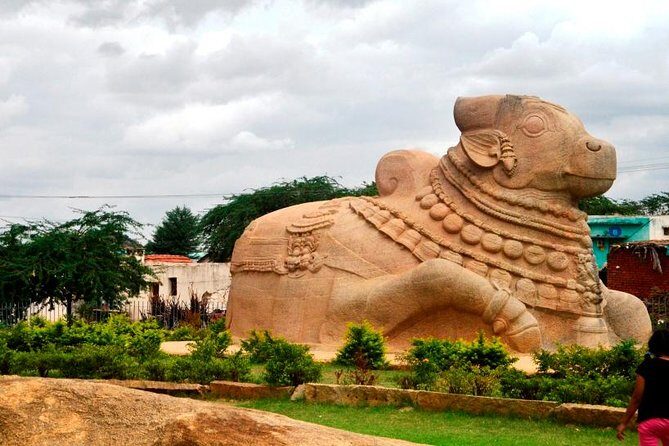 Day trip from Bangalore to Lepakshi for Temple architecture & paintings - The Value of This Tour