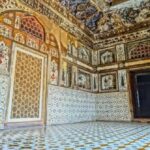 Day Trip - Private Tour from Delhi to Agra with Taj Mahal, Agra Fort & Itmad-ud-Daulah - Journey Through Agra: A Closer Look at the Day