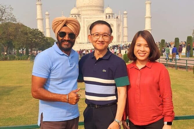 Day Trip to Taj Mahal, Agra Fort and Baby Taj from Delhi by Car - Who Should Consider This Tour?