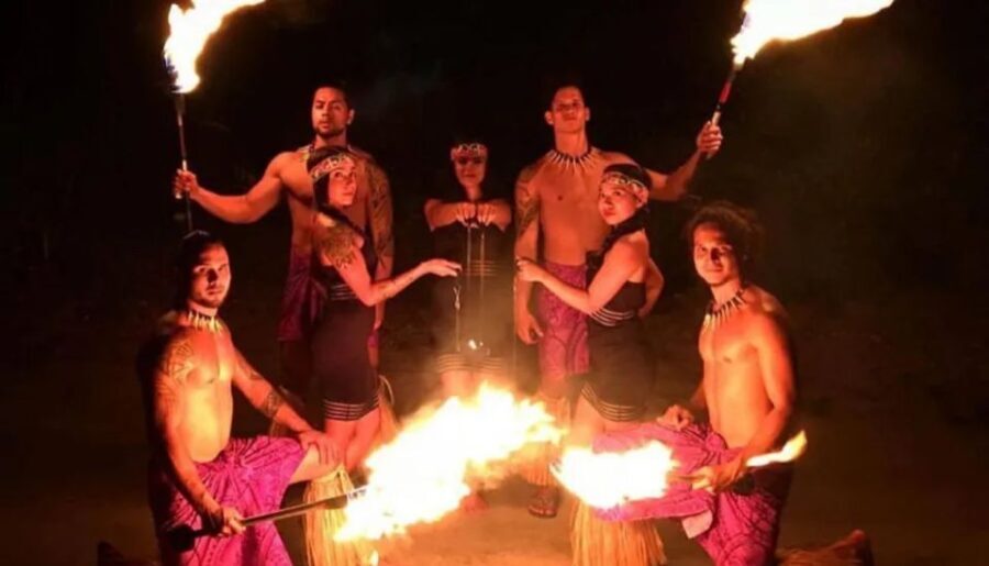 Daytona Beach: Luau with Polynesian Dinner and Live Show - The Dinner: Island Flavors on Your Plate
