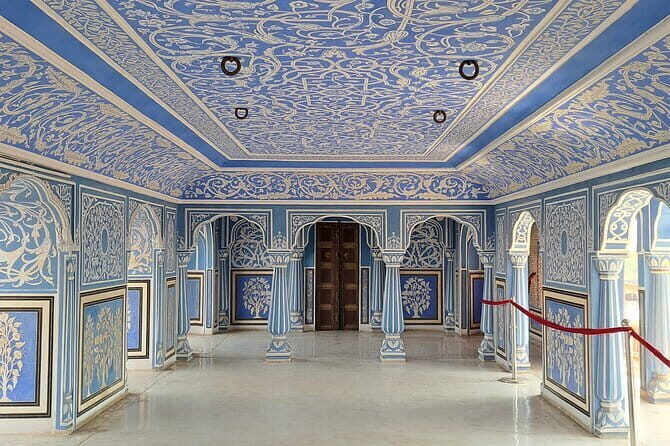 Delhi to Jaipur Pink City Tour with Government Approved Guide - Cost and Overall Value