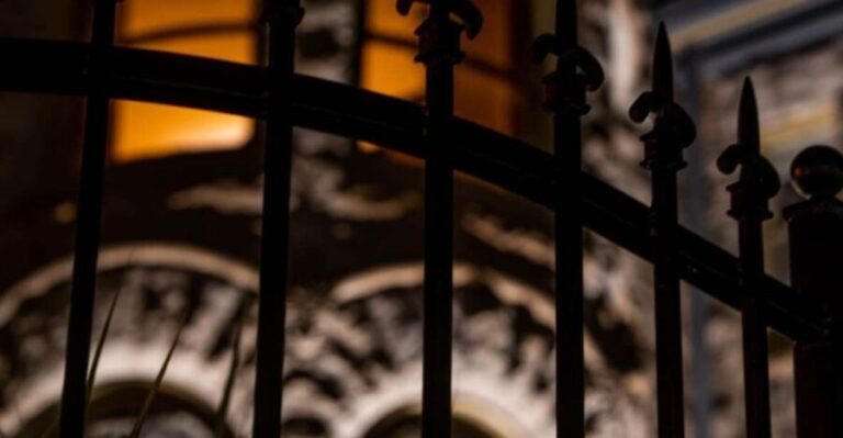 Denver: Spirits & Spirits Haunted Pub Crawl - The Haunted Mansions of Millionaires Row