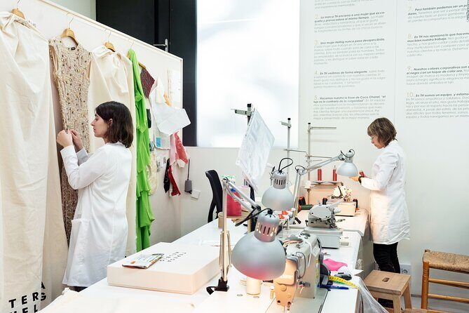 Digital Couture Workshop for Beginners - What to Expect: The Day in the Workshop
