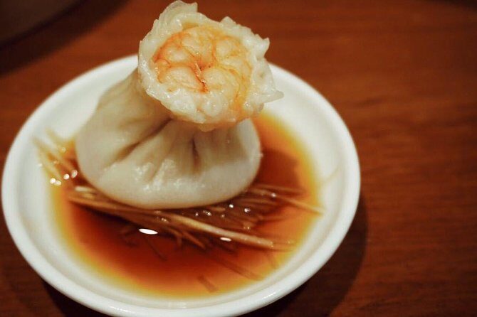 Din Tai Fung Dinner Experience and Acrobatics Show in Shanghai - Who Is This Tour Best For?