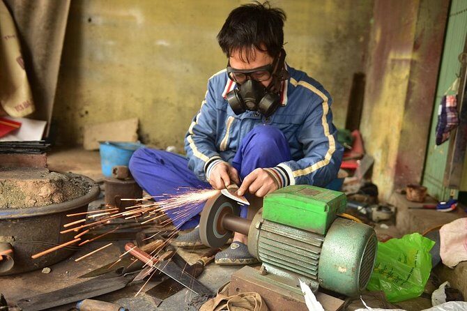 Discover Knife Da Sy Village in local village Hanoi - Who Should Consider This Tour?