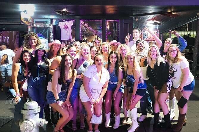 Downtown Austin VIP Bar & Club Crawl - In-Depth Look at the Experience