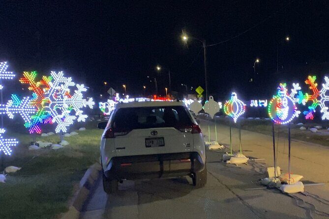 Drive through Christmas Lights Show - Who Will Love This Tour?