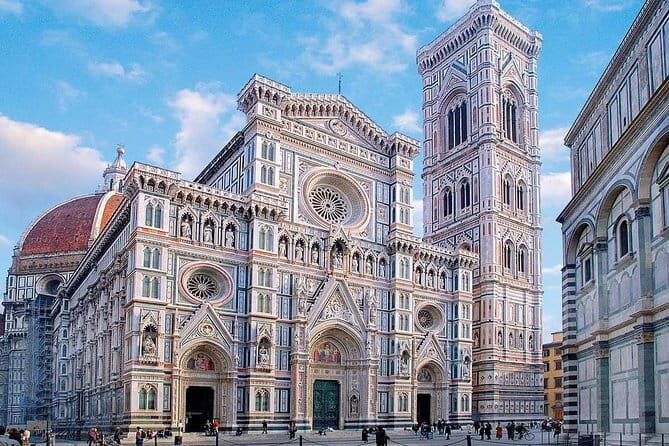 Duomo Complex: Guided Visit of Baptistery & Opera Museum - The Guide and Group Experience