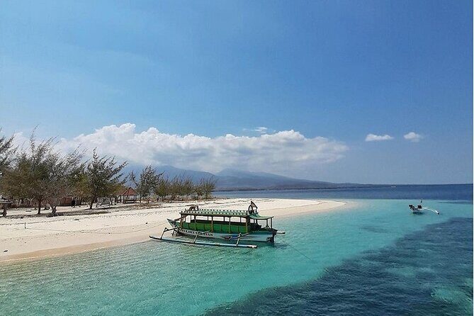 East Lombok Secred Gilis (Gili Kondo, Gili Bidara, Gili Petagan, Gili kapal) - Gili Petagan: The Largest and Most Developed