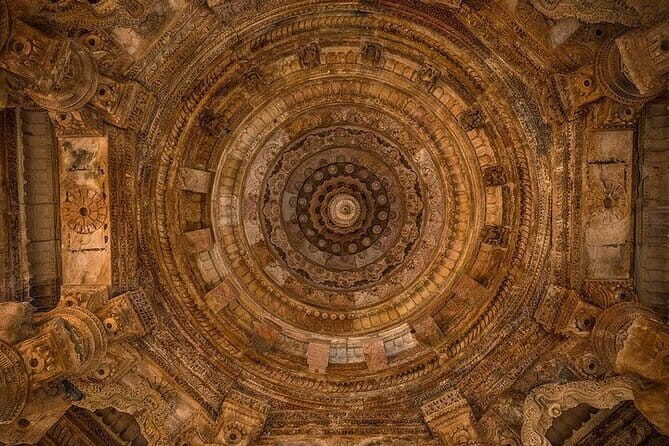 Easy Private Tour at Sun Temple and Rani Ki Vav in Premium Car - Cost and Value Analysis