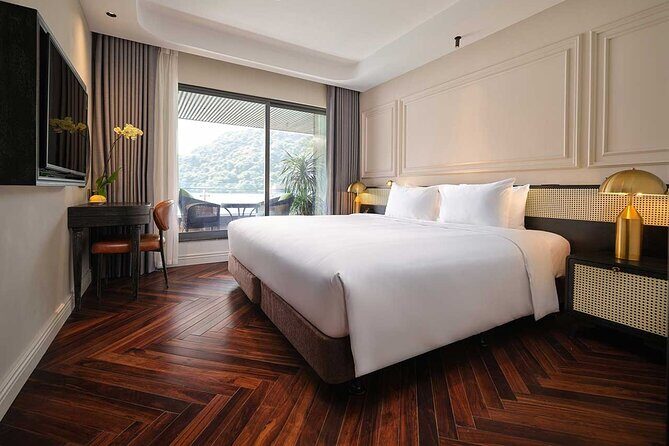 Elite of the Seas - 2d/1n - High-End class Halong Bay-Lan Ha Bay - Authentic Experiences and Personalized Touches