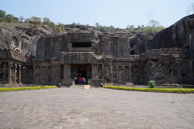 Ellora-Ajanta two days taxi service with other attractions - What Makes This Tour Stand Out?