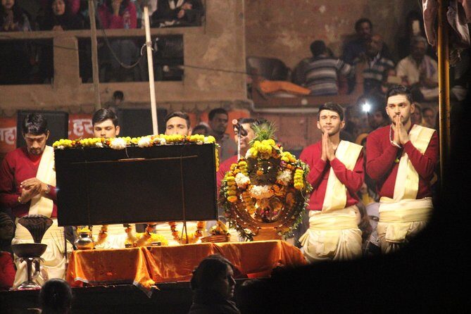 Evening Arti Ceremony - The light performance on the Bank of Ganges in Varanasi - Who Should Consider This Tour?