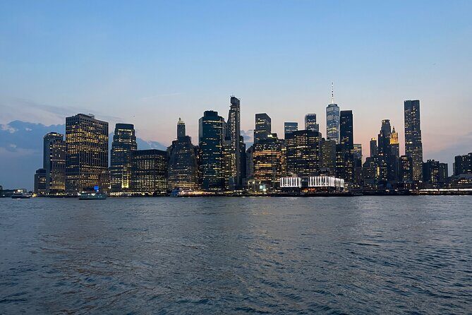 Evening Experience with Views and Drinks from Manhattan to Brooklyn - Analyzing the Value
