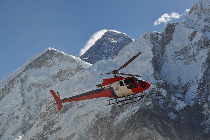 Everest Base Camp Tour & View Point by Helicopter from Katmandu - Landing at Everest View Hotel for Breakfast
