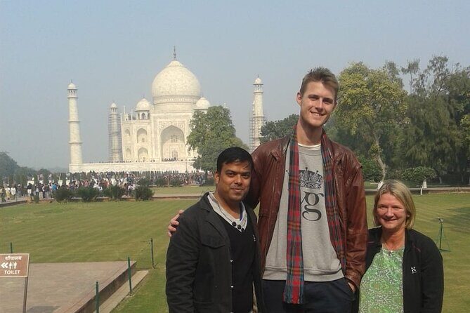 Exclusive Full-Day Tour of Taj Mahal and Agra Fort Agra City - The Itinerary in Detail: What to Expect at Each Stop
