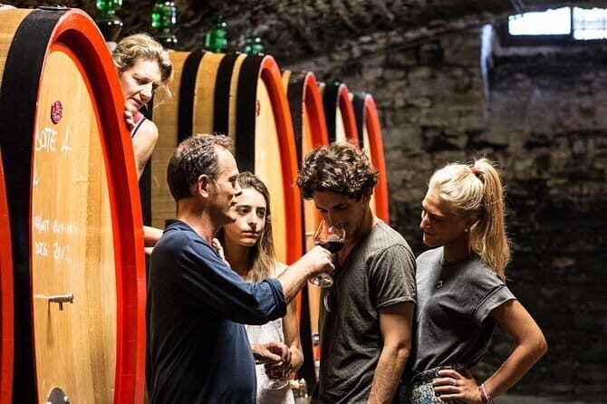 EXCLUSIVE - Wine Tasting near Florence with Castle and Ancient Cellars Tour - FAQ