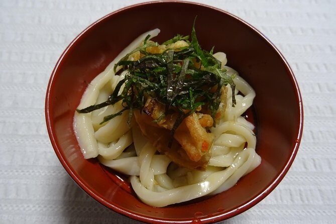 Experience all of Japanese culture and Japanese food experience classes "origami, udon, Japanese food, green tea, calligraphy" in 4 hours - FAQs