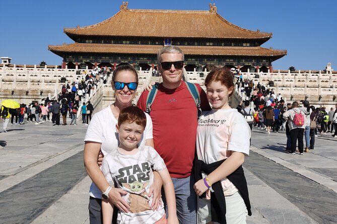 Explore Beijing's Tiananmen,Forbidden city andMutianyu with guide - Authentic Encounters and Why It Works
