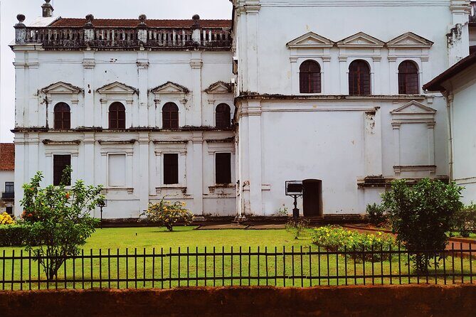 Explore Goa in a Nutshell - Transportation and Timing