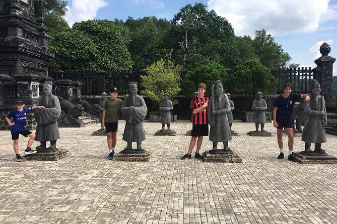 Explore Hue Imperial City- Royal King's Tomb and Pagoda from Hoi an/ Da nang - Who Is This Tour Best For?