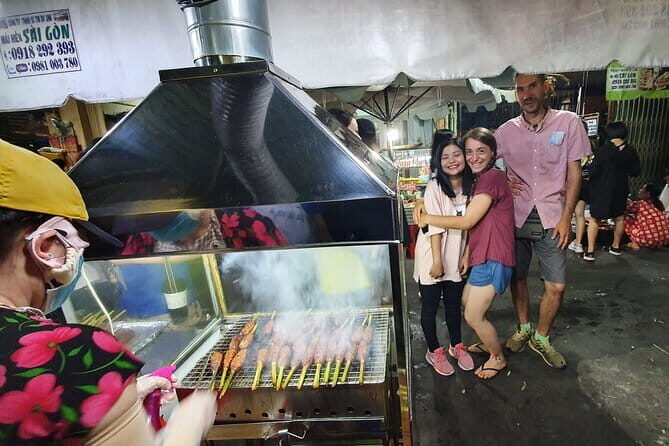 Explore Saigon Food with Local Foodie - The Experience: Breaking Down the Tour