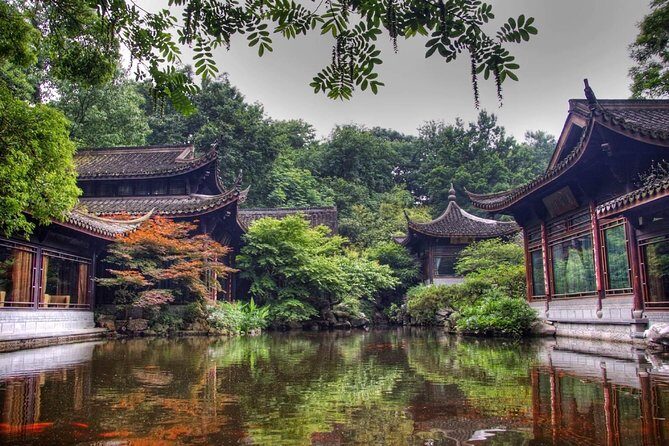 Fast Pass Priority: Hangzhou Essential Day Tour with Authentic Lunch - The Guided Experience: Knowledge and Local Insights
