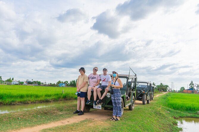 Floating Village Sunset Boat & Jeep Tour - Inclusive Drinks - Who is This Tour Best For?