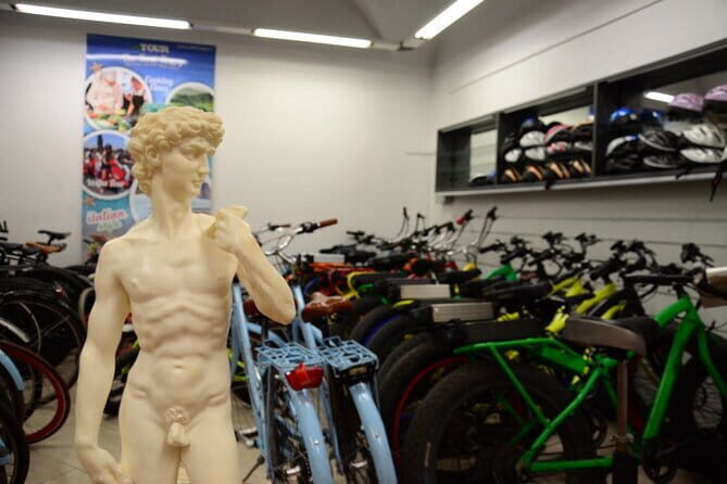 Florence Bike Rental - The Meeting Point and Accessibility