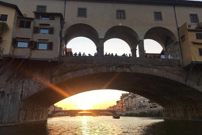 Florence sunset boat cruise with aperitivo - The Itinerary Breakdown
