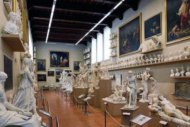 Florence Tour: Michelangelo's David and Historic Center - Who Should Consider This Tour?