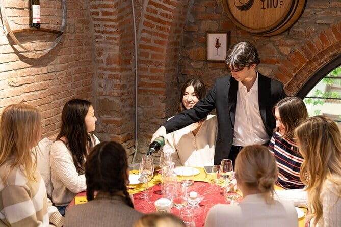 Florence Wine Tasting Experience with Seven Types of Tuscan Wine - Why This Tour Works