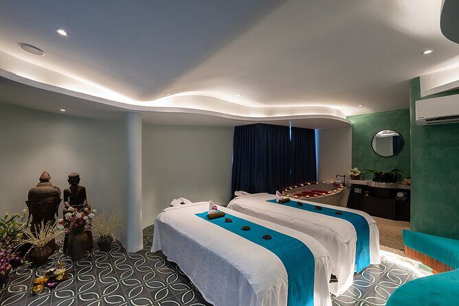Four Hand Relaxing Oil Massage - Why This Experience Works for Travelers