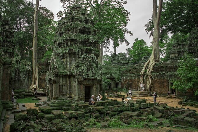 (Free eSim)Classic Angkor Wat Full Day with Sunrise Private Tour - Authentic Experiences and Unique Insights