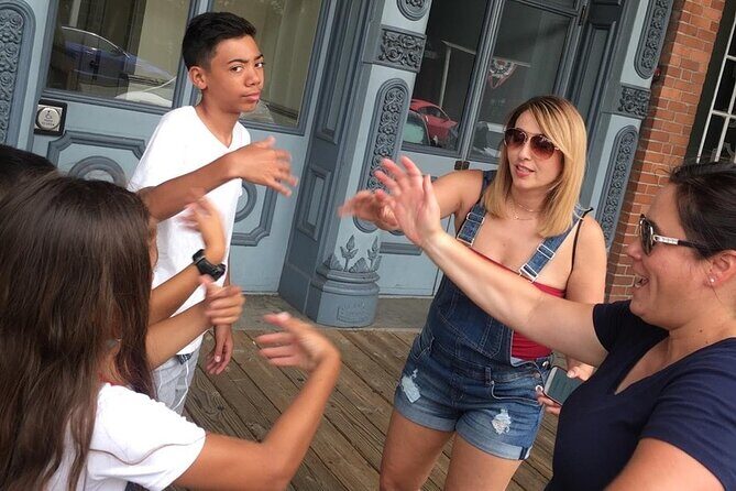 Fresno City Scavenger Hunt Excursion by Crazy Dash - A Breakdown of the Experience