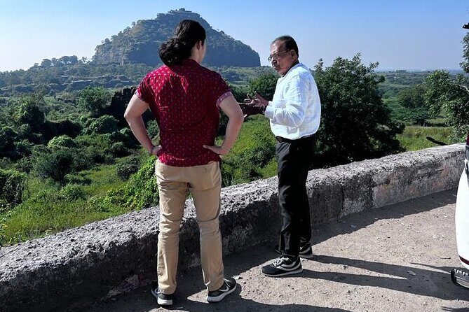 From Aurangabad: 2 Day Tour of Ajanta & Ellora With All Inclusion - Day 1: Discovering Ajanta Caves